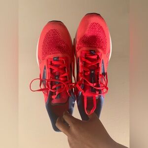 Brooks Women's Launch GTS 9